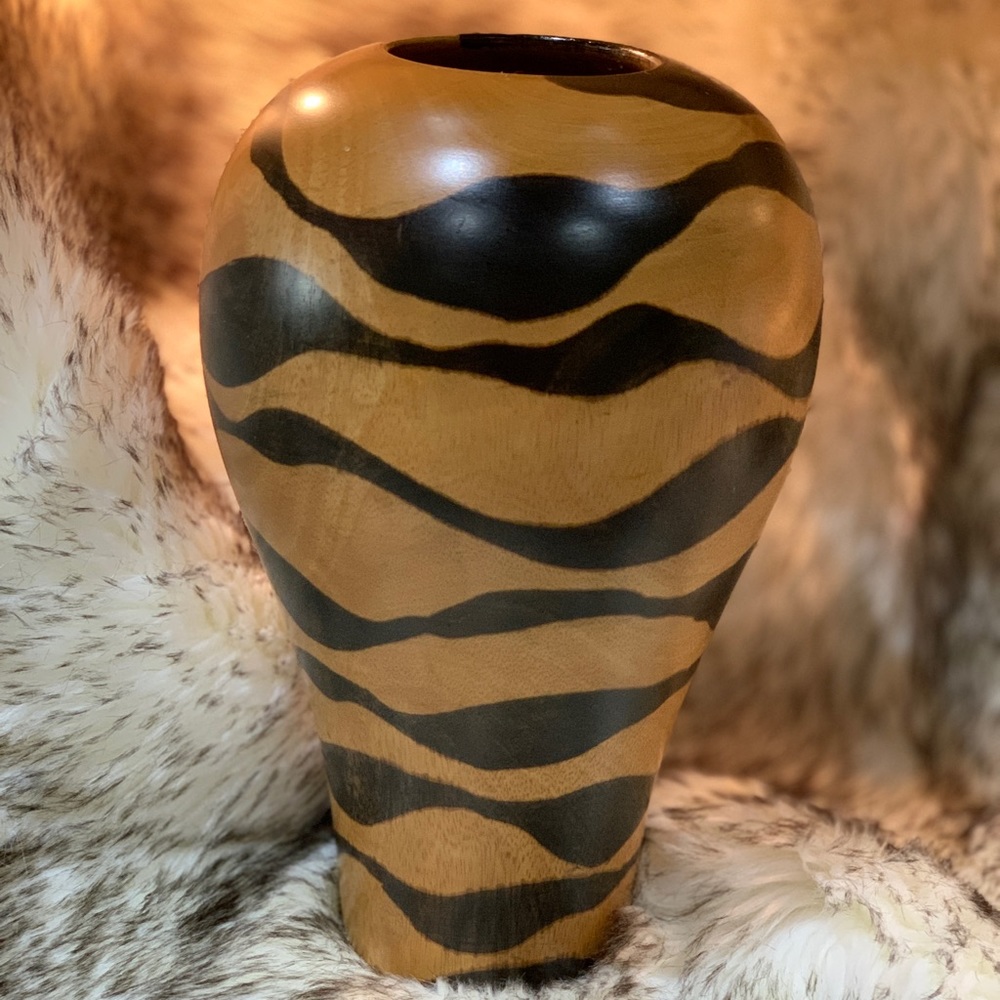 Tiger stripe wooden vase
